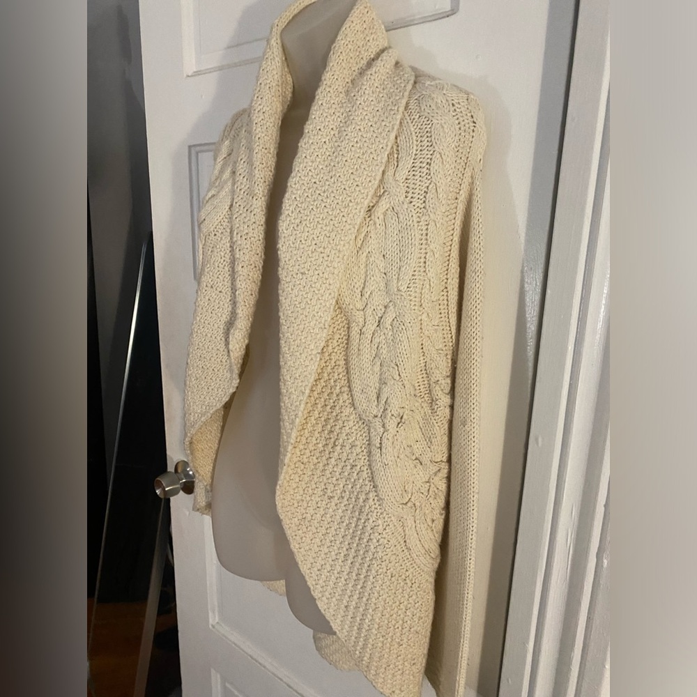 Bebe Cable Knit 00’s Shawl Collar Sweater